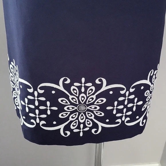 Ann Taylor Midnight Blue Pencil Skirt With White Embroidery - Picture 3 of 8